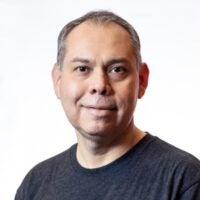 Ricardo Aravena headshot